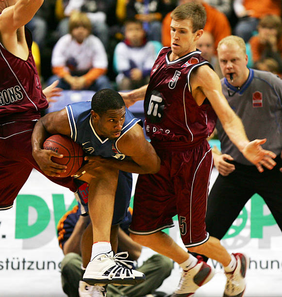 登在关键时 登在关键时